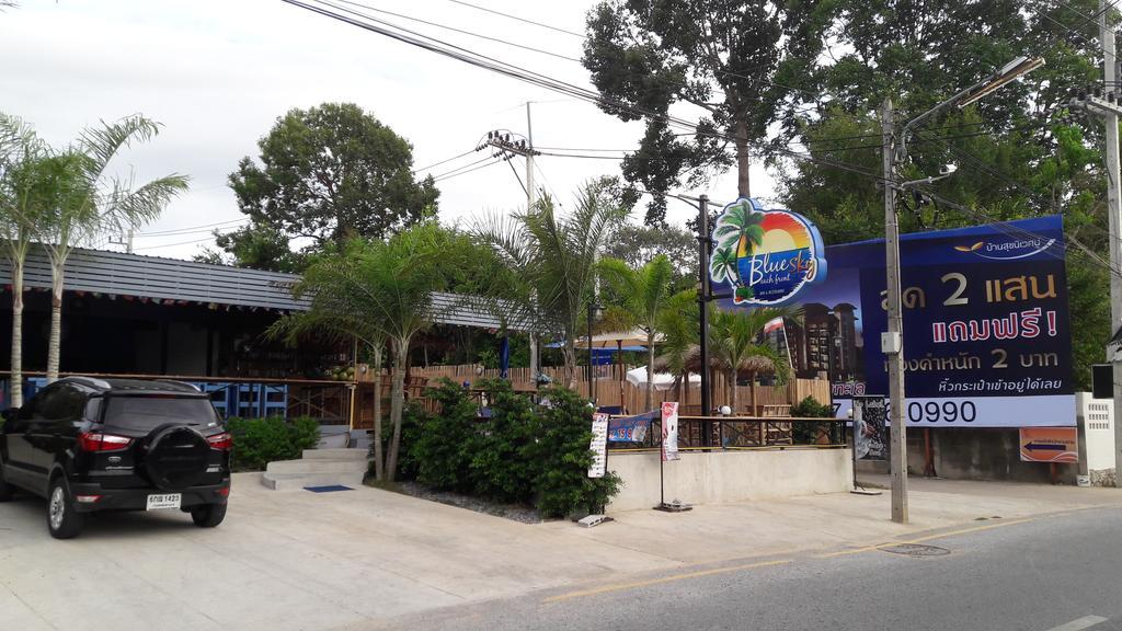 Asia'S Beach Apartments Sattahip Exterior photo